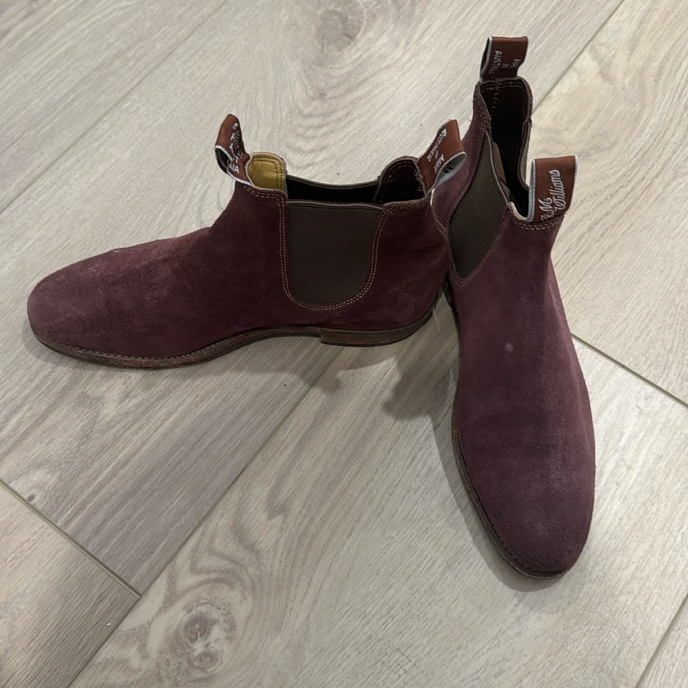 My feet grew after babies! So sad to have to sell these beauties!